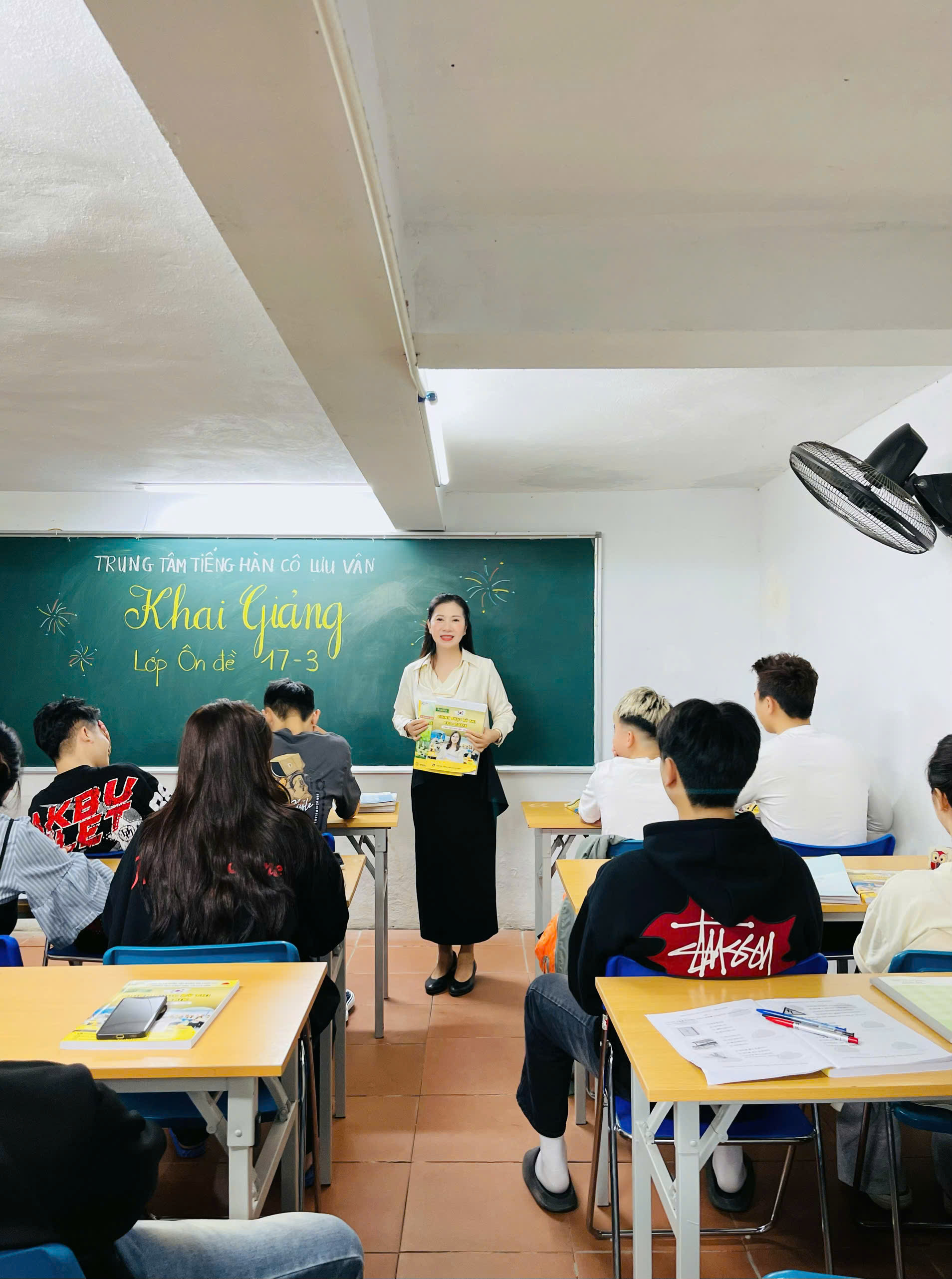 KHAI GIẢNG LỚP ÔN LUYỆN ĐỀ EPS NGÀY 17/3/2026 TẠI HÀ NỘI – SẴN SÀNG CHINH PHỤC KỲ THI TIẾNG HÀN