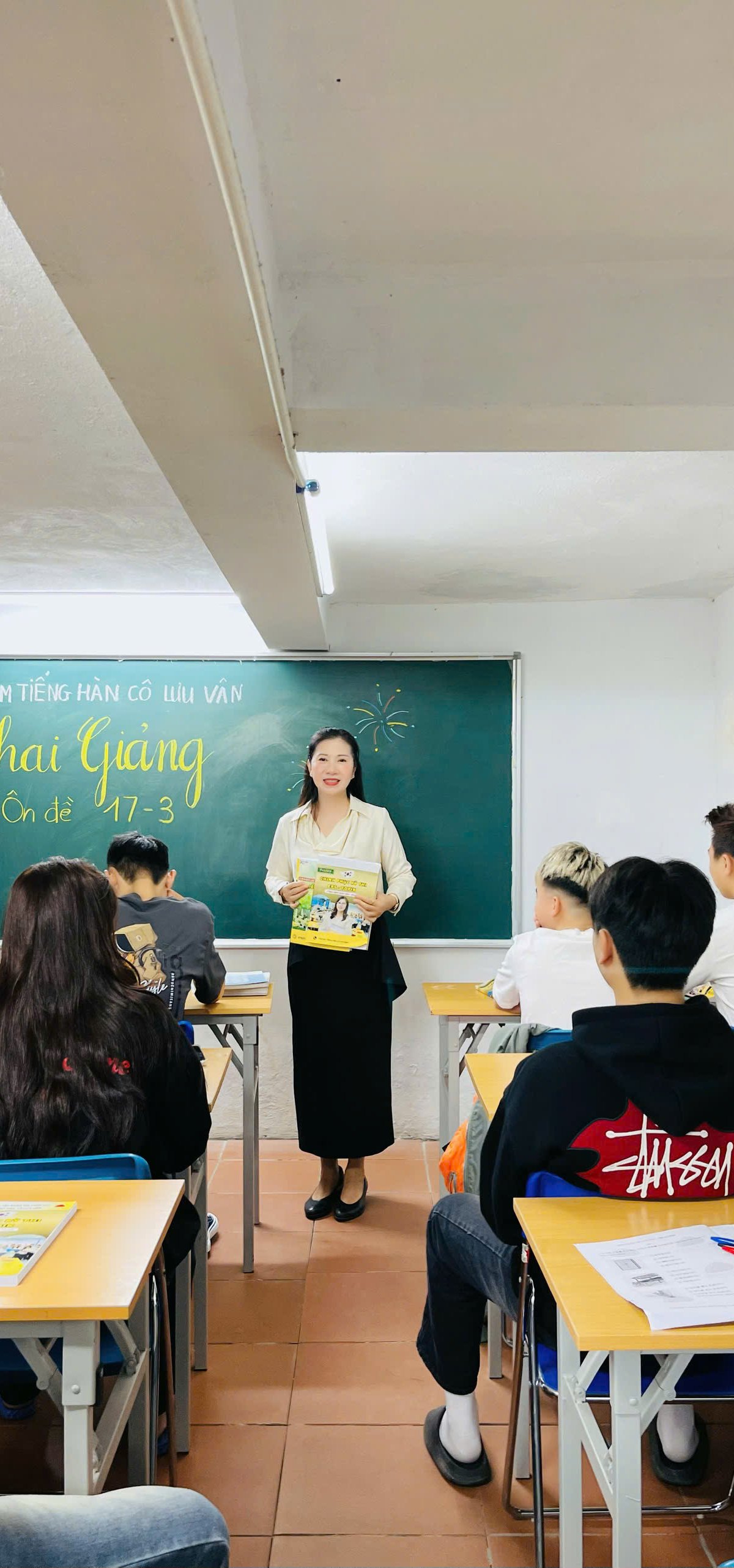 KHAI GIẢNG LỚP ÔN LUYỆN ĐỀ EPS NGÀY 17/3/2026 TẠI HÀ NỘI – SẴN SÀNG CHINH PHỤC KỲ THI TIẾNG HÀN